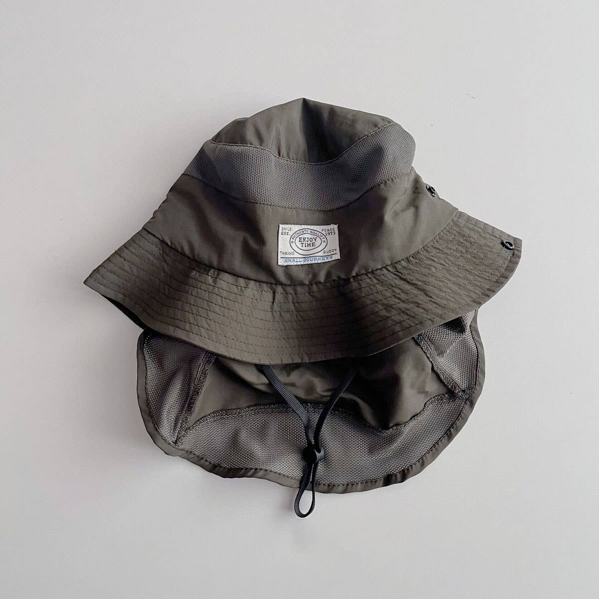 REMOVABLE CHILDRENS COLOR BLOCK BUCKET HAT_CWAH2870