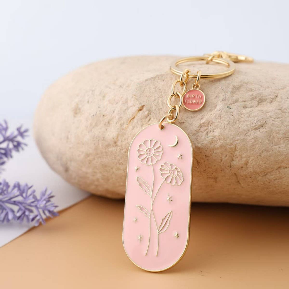 BOTANICAL ENAMEL KEYCHAIN WITH BIRTH FLOWER_CWMM9838