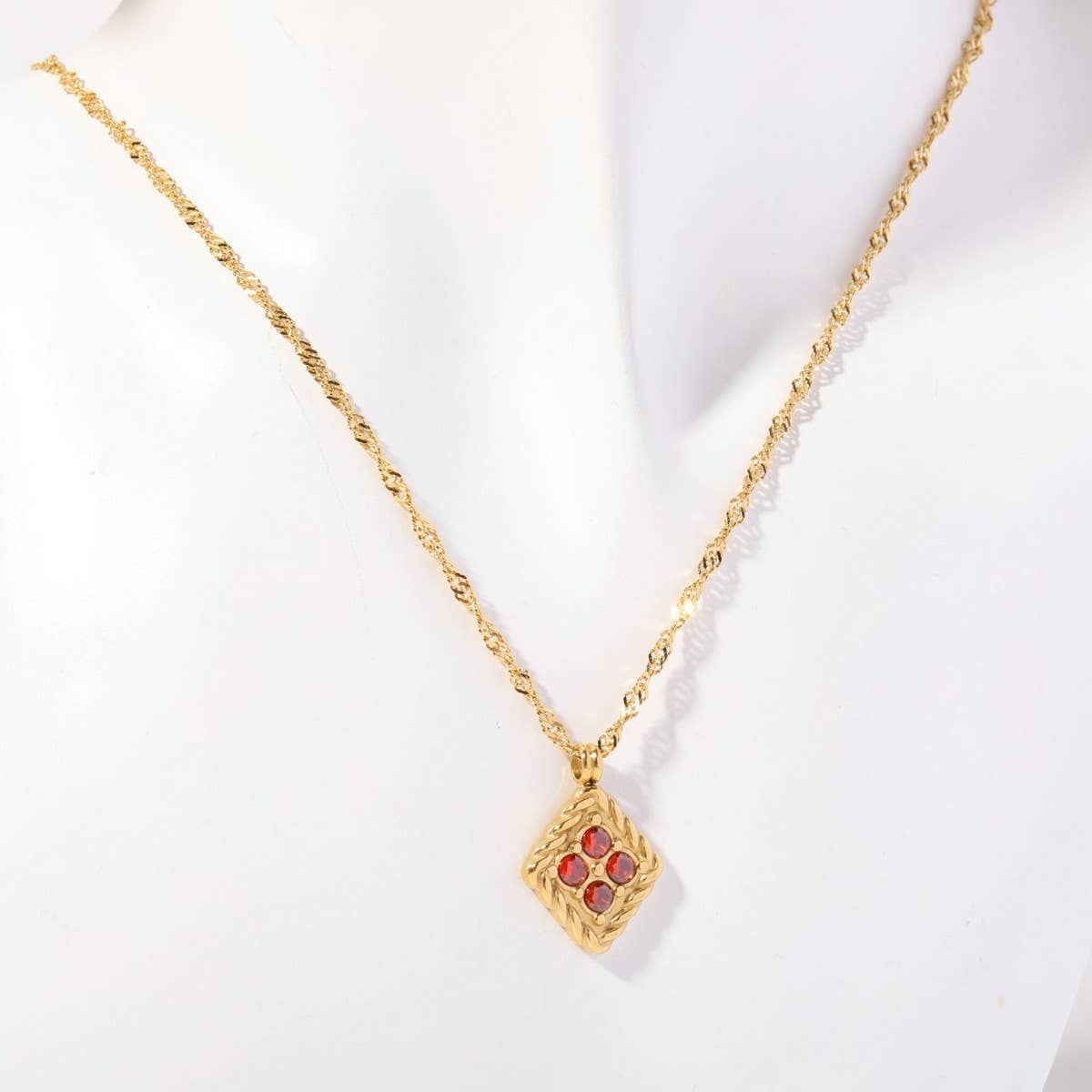 DECEMBER BIRTHSTONE COLORED ZIRCON NECKLACE_CWMM5652