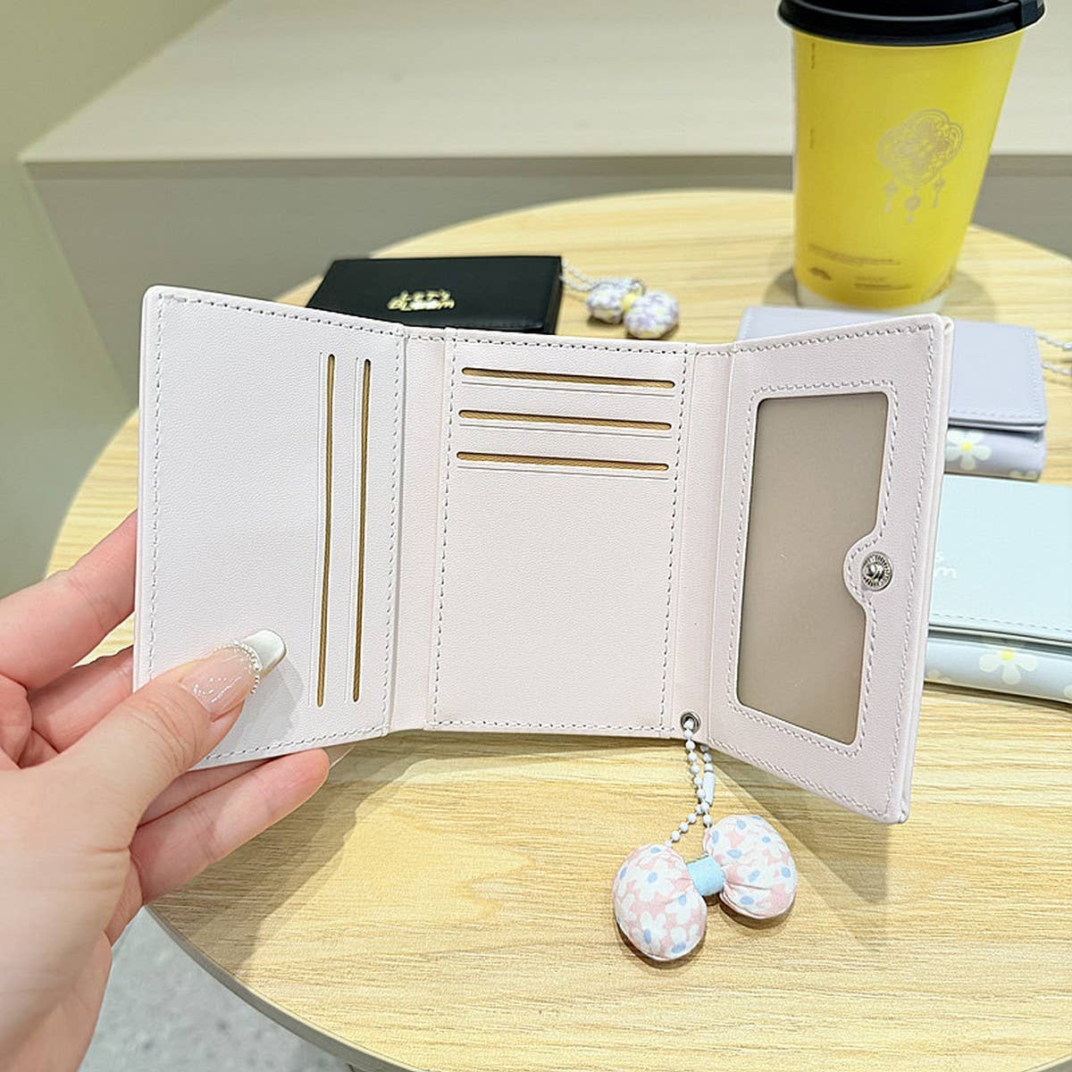 Cute Bow Pendant Floral Mini Trifold Wallet_Cwab06217