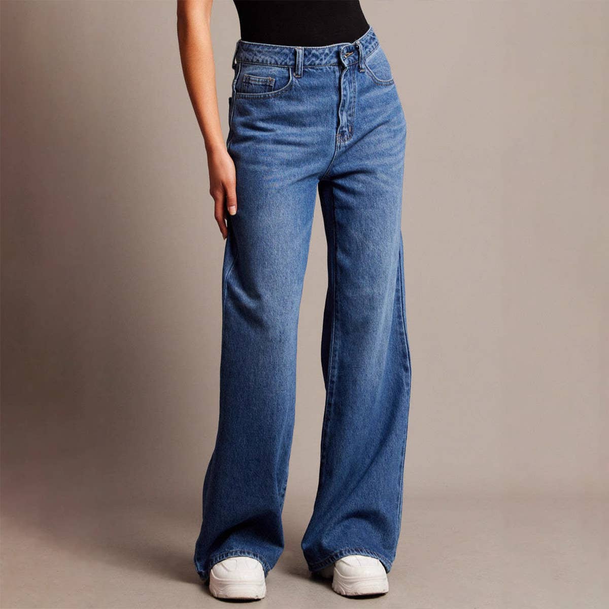 Stylish Retro High-Waisted Wide-Leg Jeans