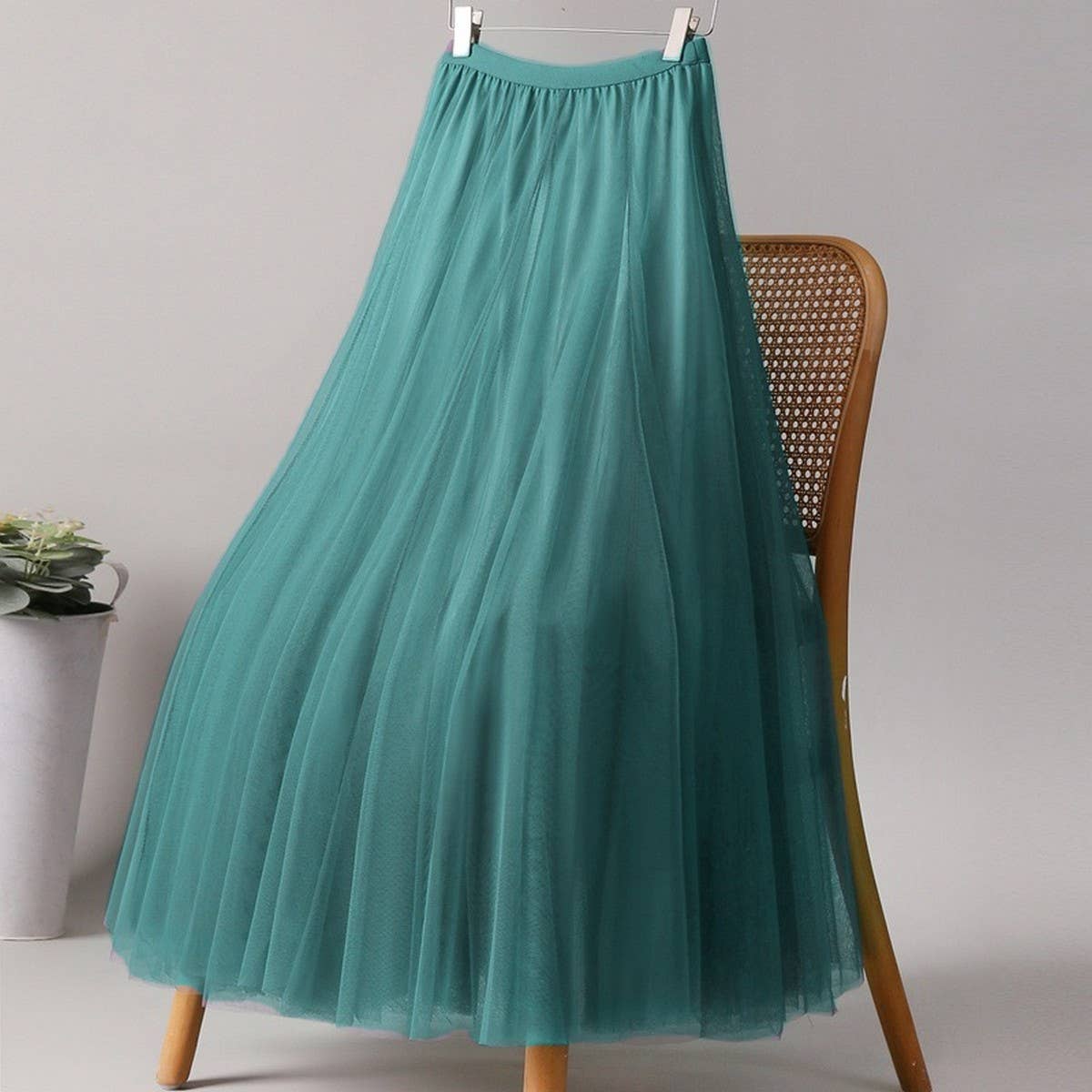 SOLID COLOR ELASTIC WAIST MESH TULLE A LINE SKIRT_CWBLS0372