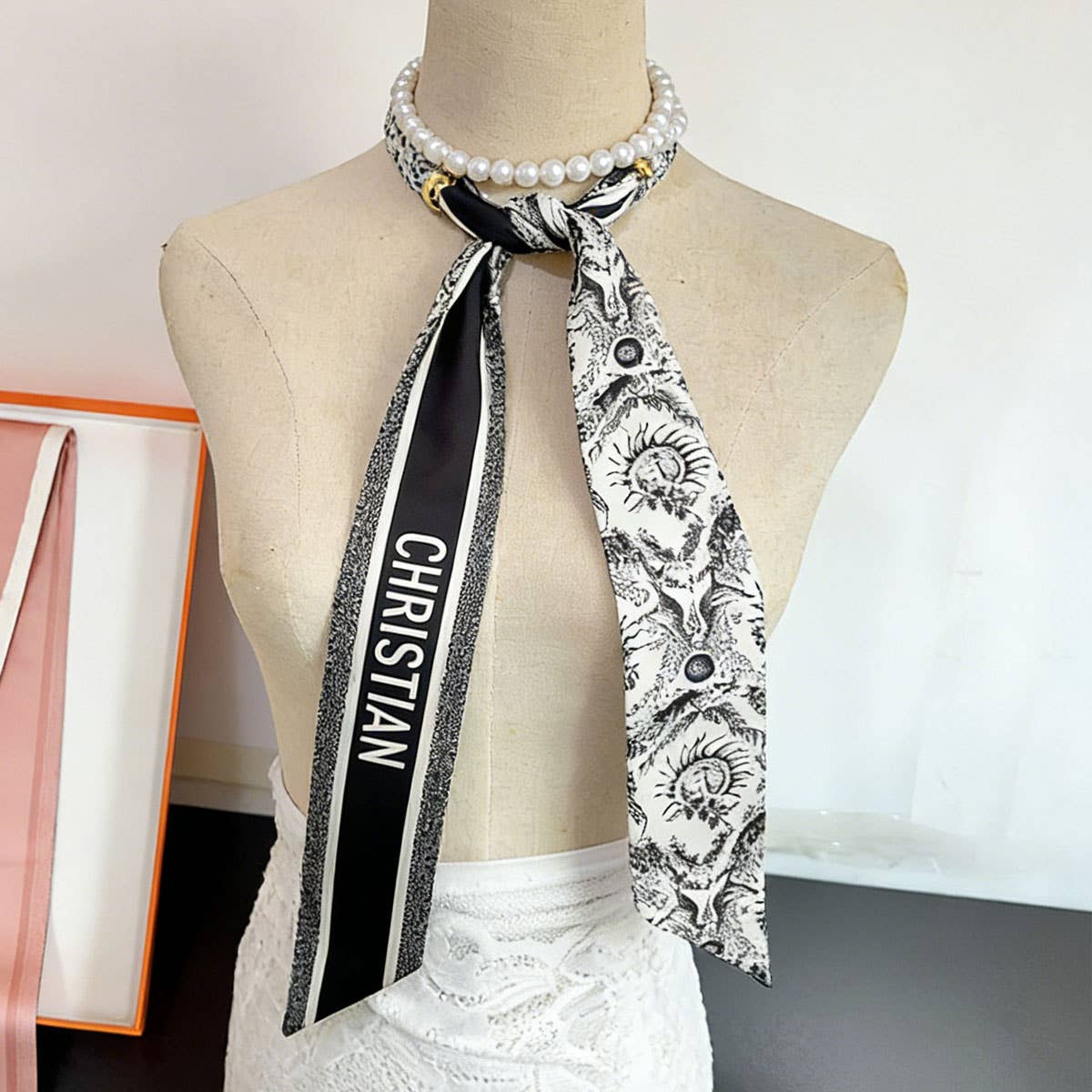 Black White Pearl Silk Scarf Belt_Cwasc04002