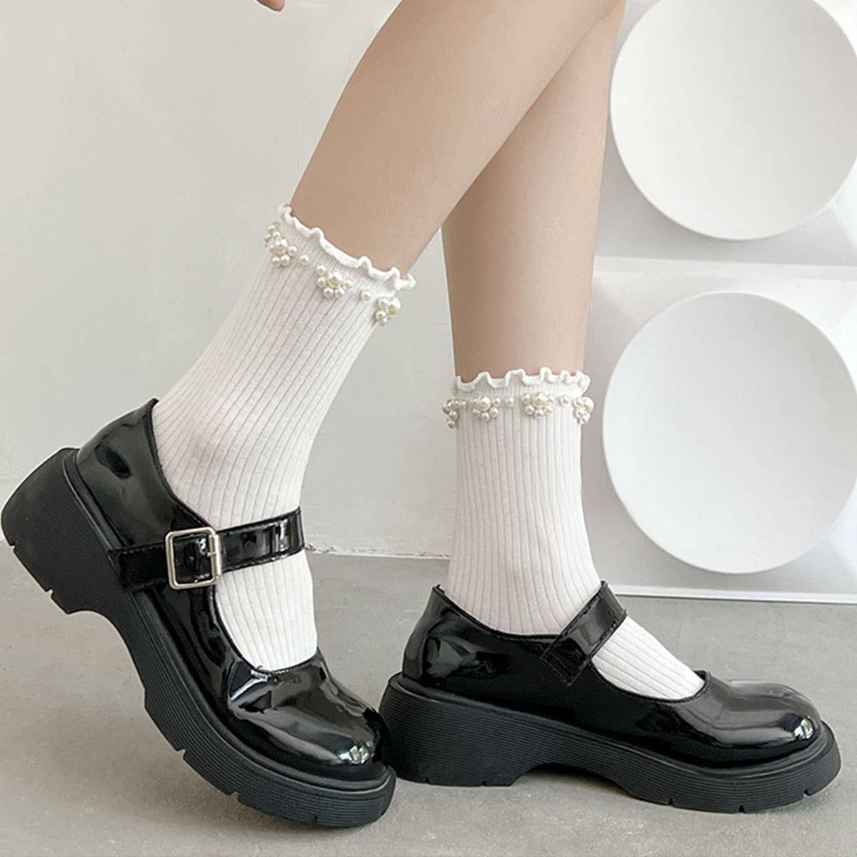 PEARL ORNAMENT COTTON CREW SOCKS_CWMS0283