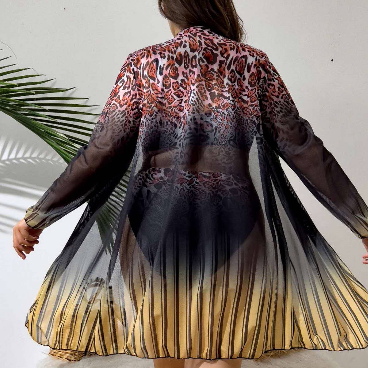 Three-Piece High-Waisted Split Bikini_Cwmw0222