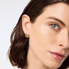 GOLD STRIPED FAN SHAPED STAINLESS STEEL STUDS_CWAJE5001