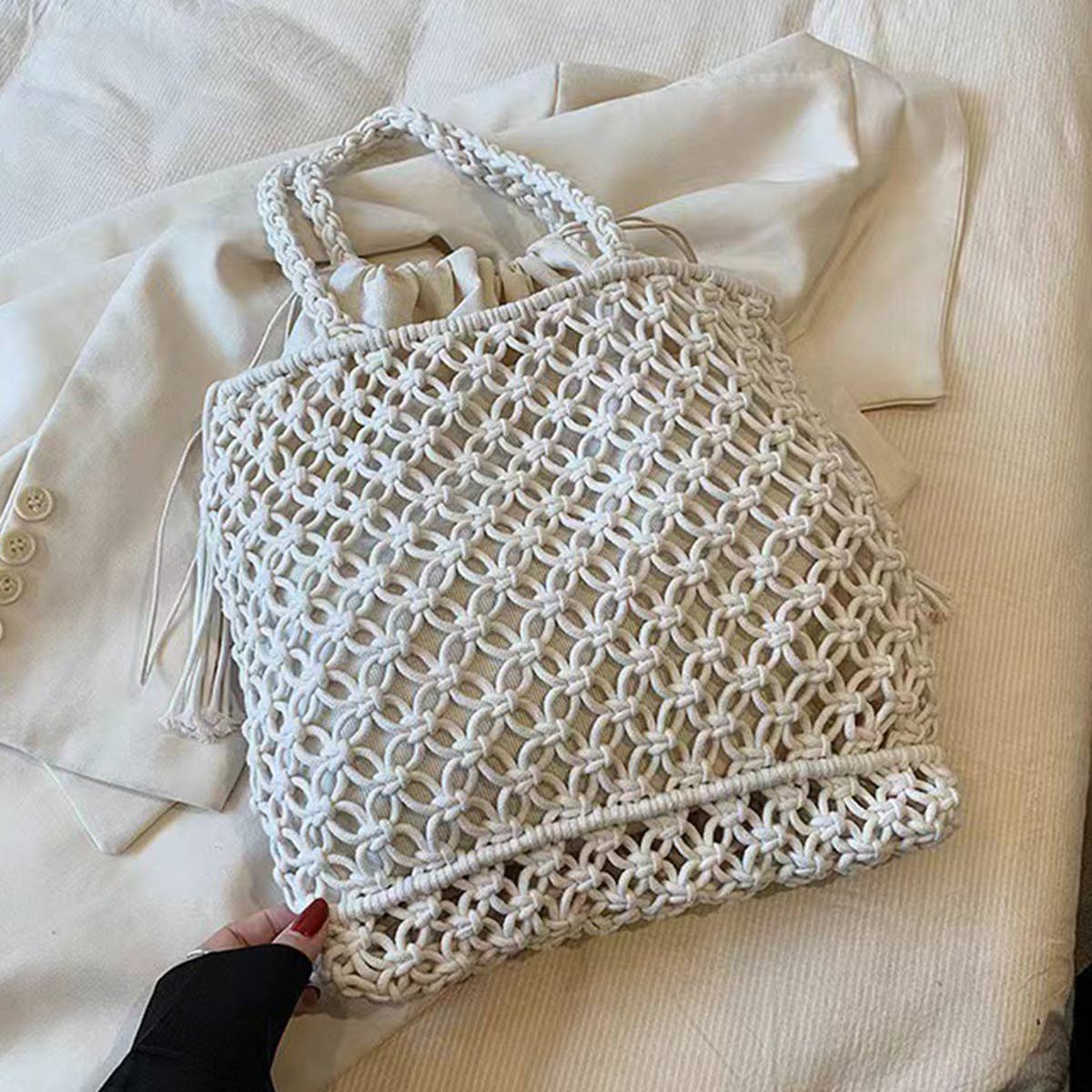 NEW STYLE HOLLOW SHOULDER TASSEL BEACH STRAW BAG_CWAB1862