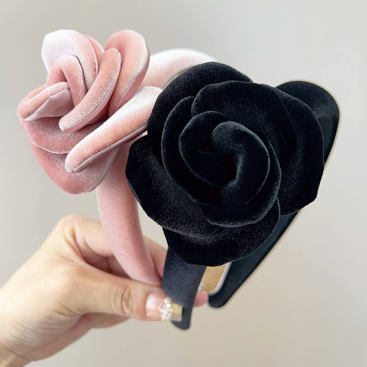 Elegant Solid Velvet Rose Wide Headband_Cwaha07332