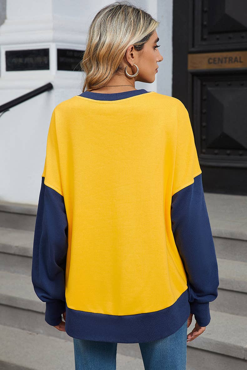 Two-Tone Round-Neck Loose Pullover Hoodie