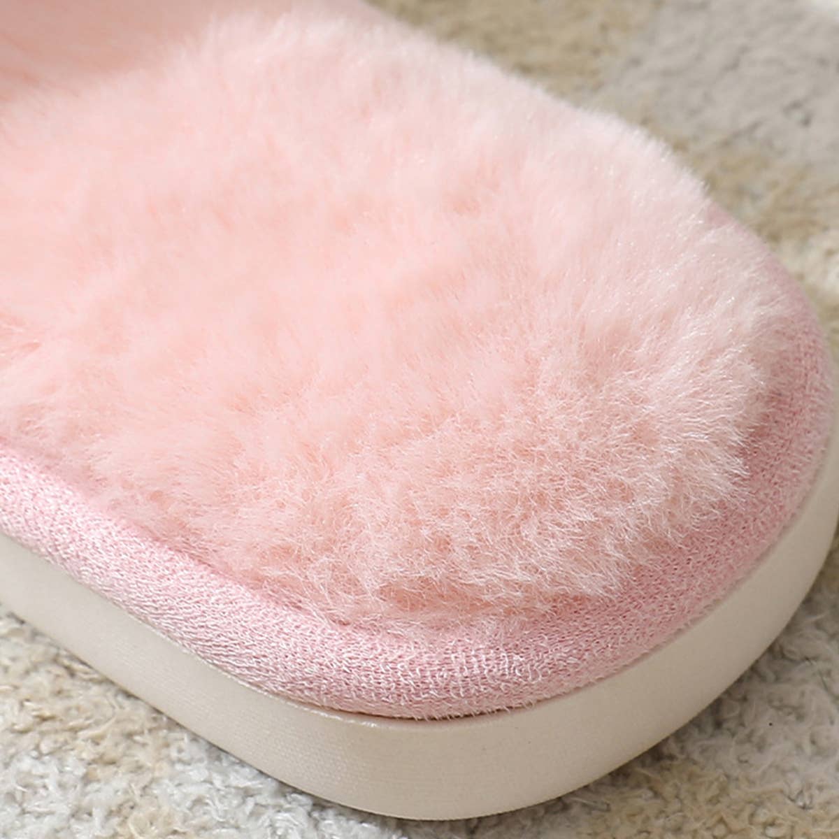 FAUX RABBIT FUR SLIPPERS FOR WOMEN_CWSHS0284