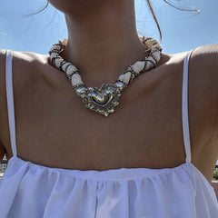 FASHIONABLE WOVEN FABRIC PEARL NECKLACE_CWMM3144