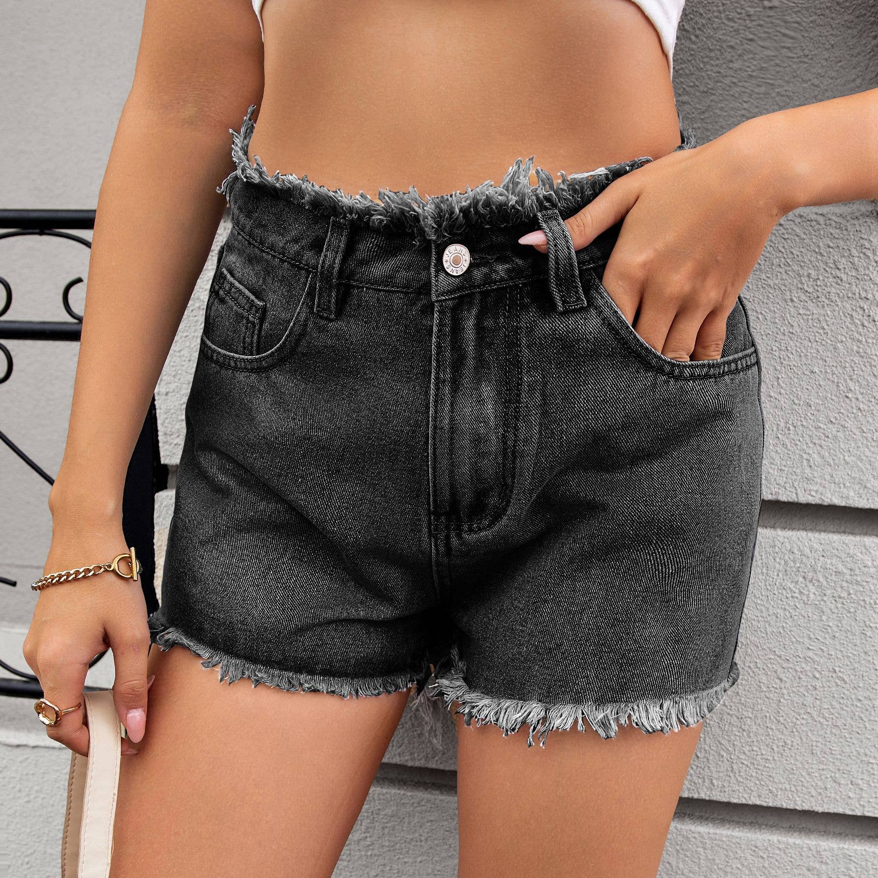 Trendy Raw Hem Denim Hot Shorts