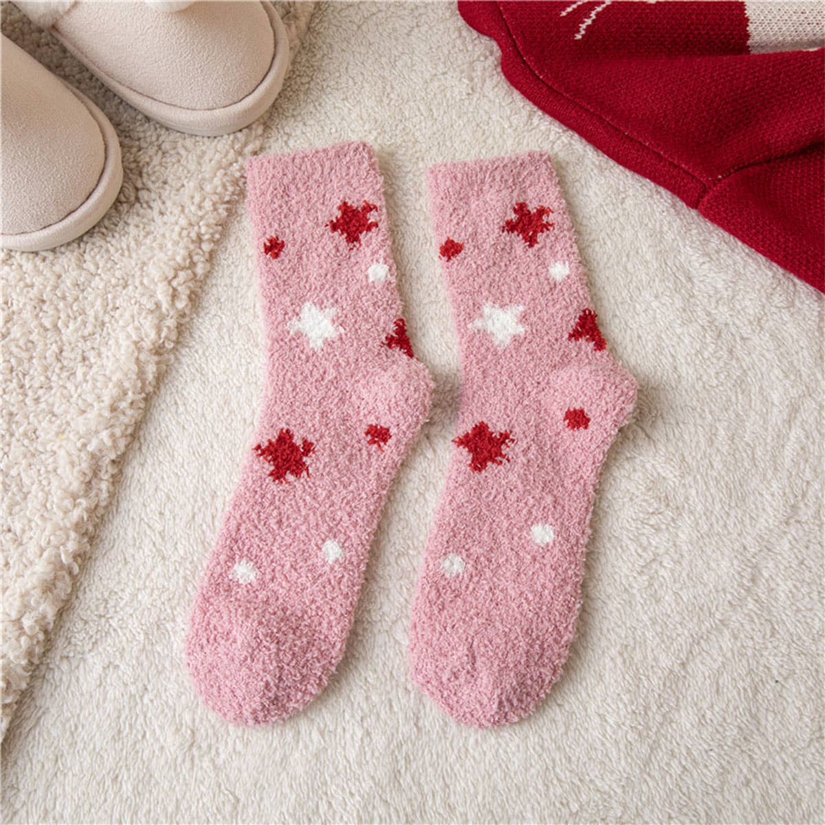 CHRISTMAS STAR PATTERN COZY SOCKS_CWMS0206