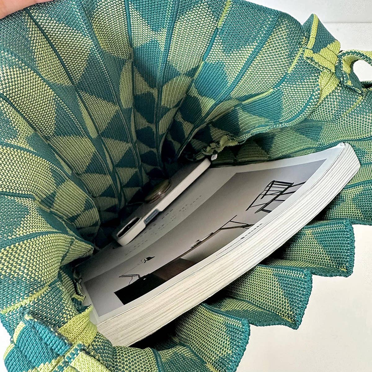 LARGE KNIT PLEATED CROSSBODY SHOULDER BAG FOR WOME_CWAB1533