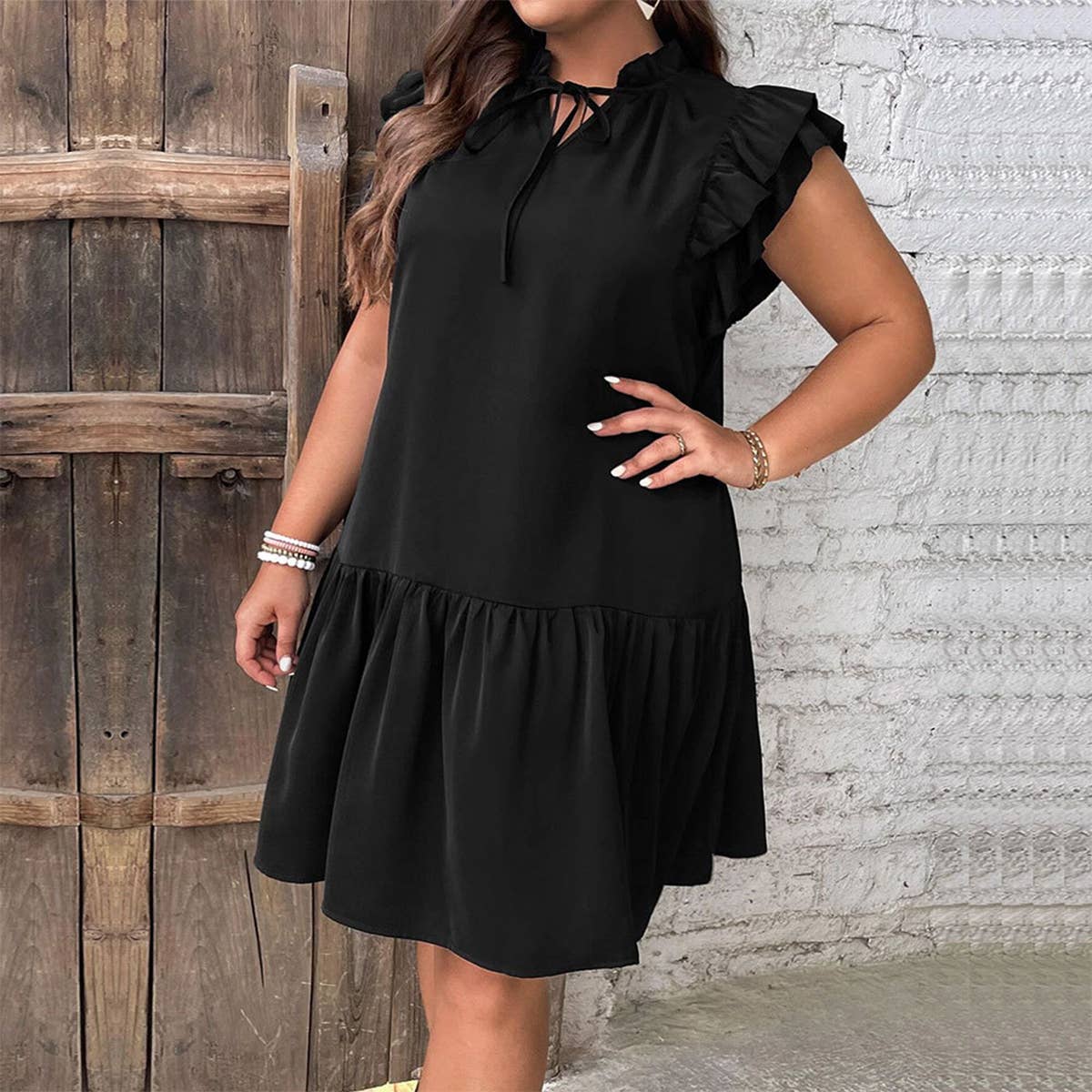 CHIC RUFFLE NECKLINE TIE WAIST VACATION DRESS_CWDMD6059