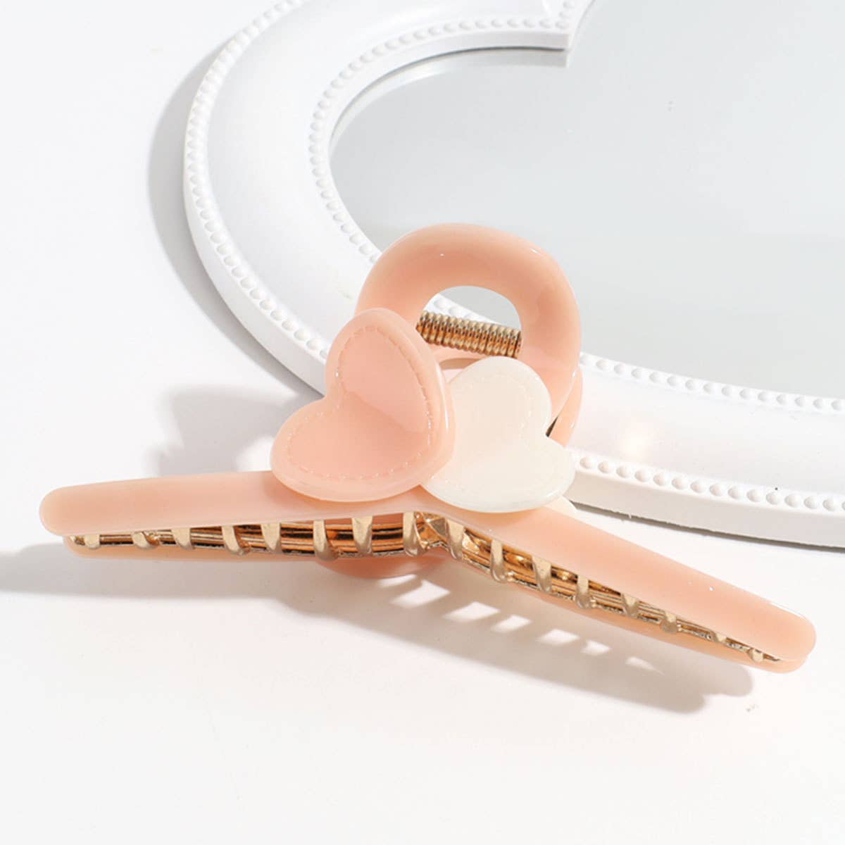 SWEET AND VERSATILE HEART HAIRPIN_CWAHA2309