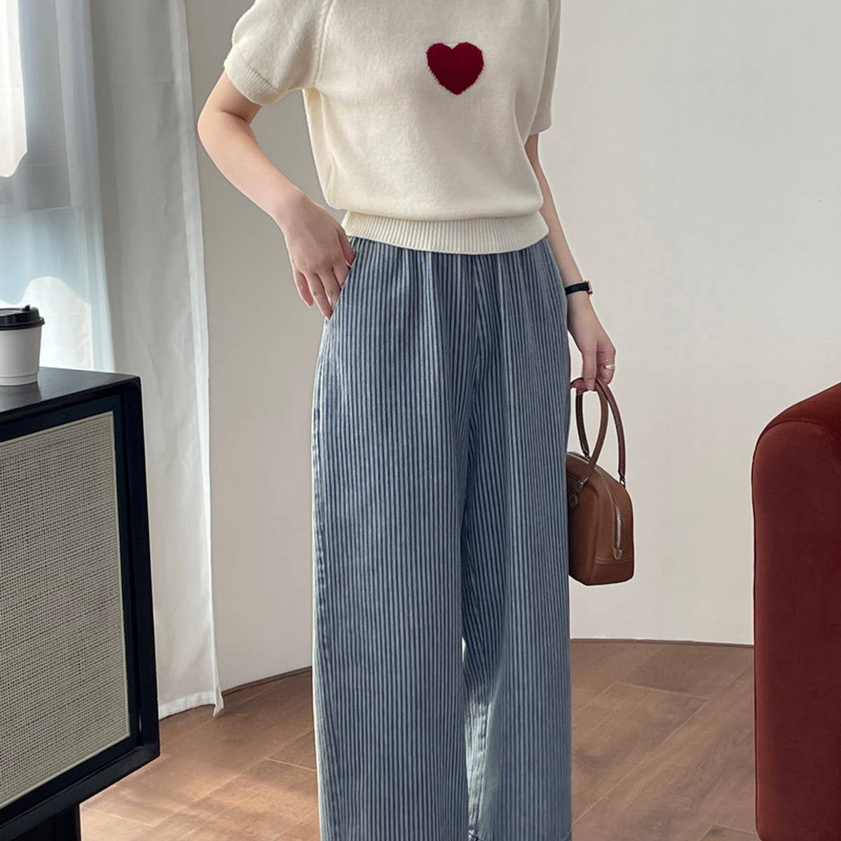 Vertical Stripes Soft Slimming Wide-Leg Jeans