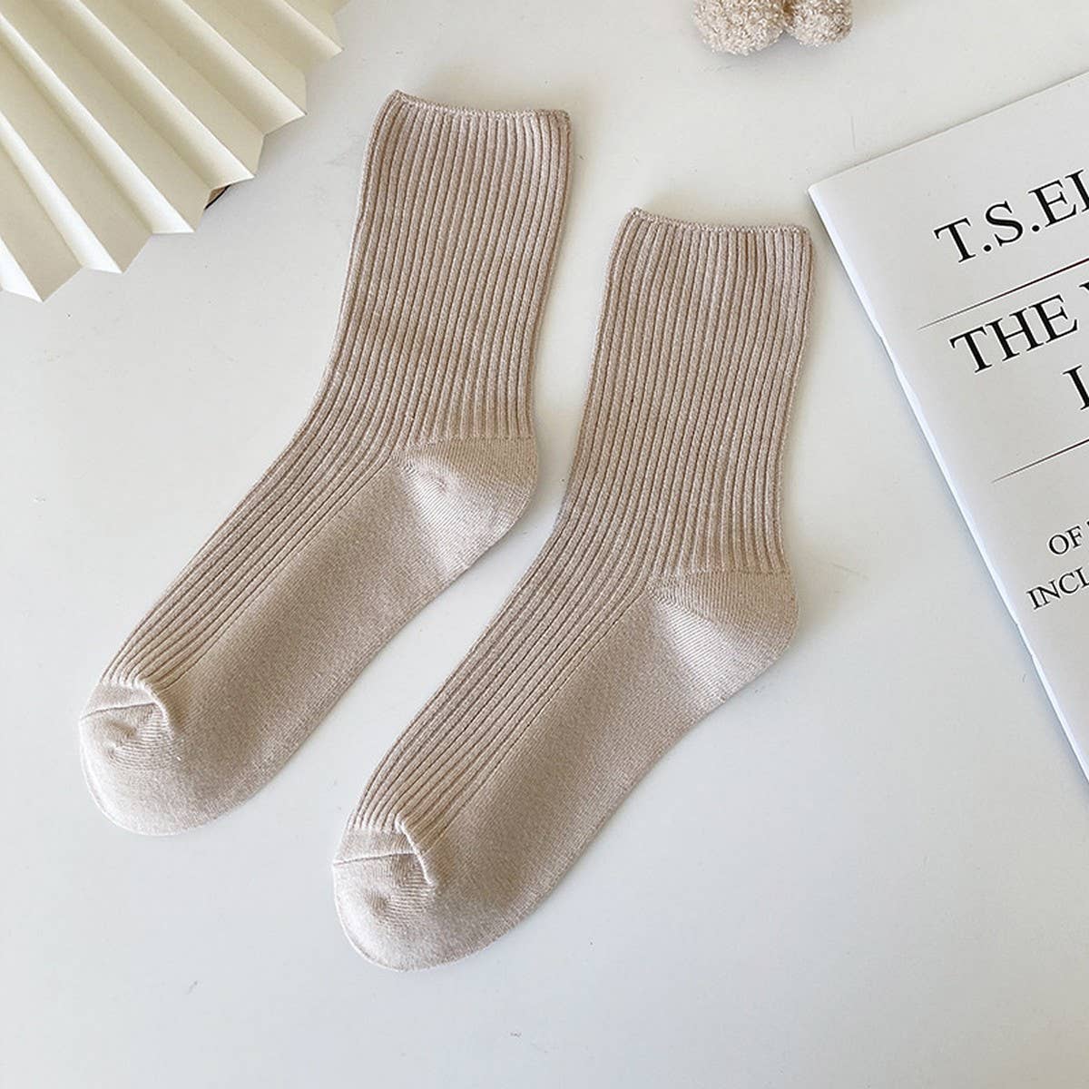 AUTUMN AND WINTER STRIPED WOMENS MID CALF SOCKS_CWMS0985