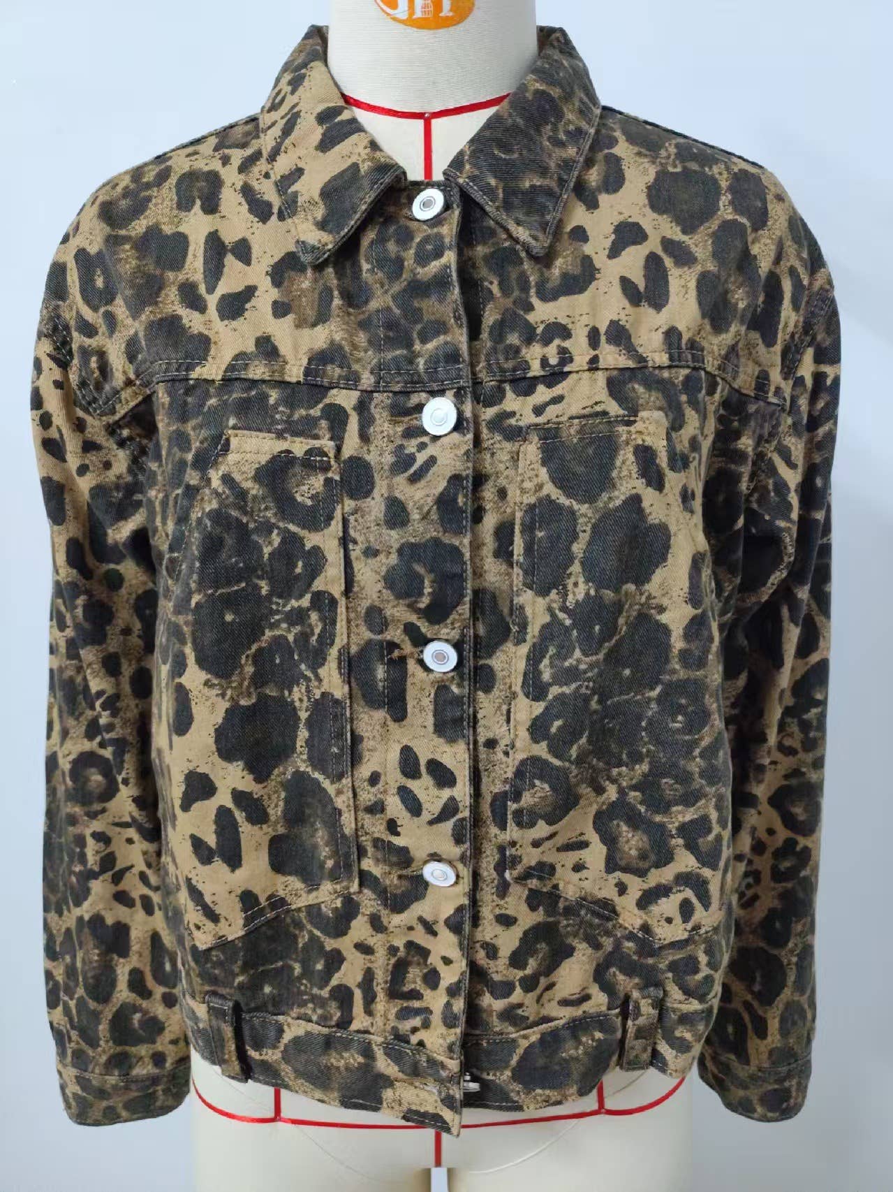 Wild And Versatile Leopard Print Denim Jacket