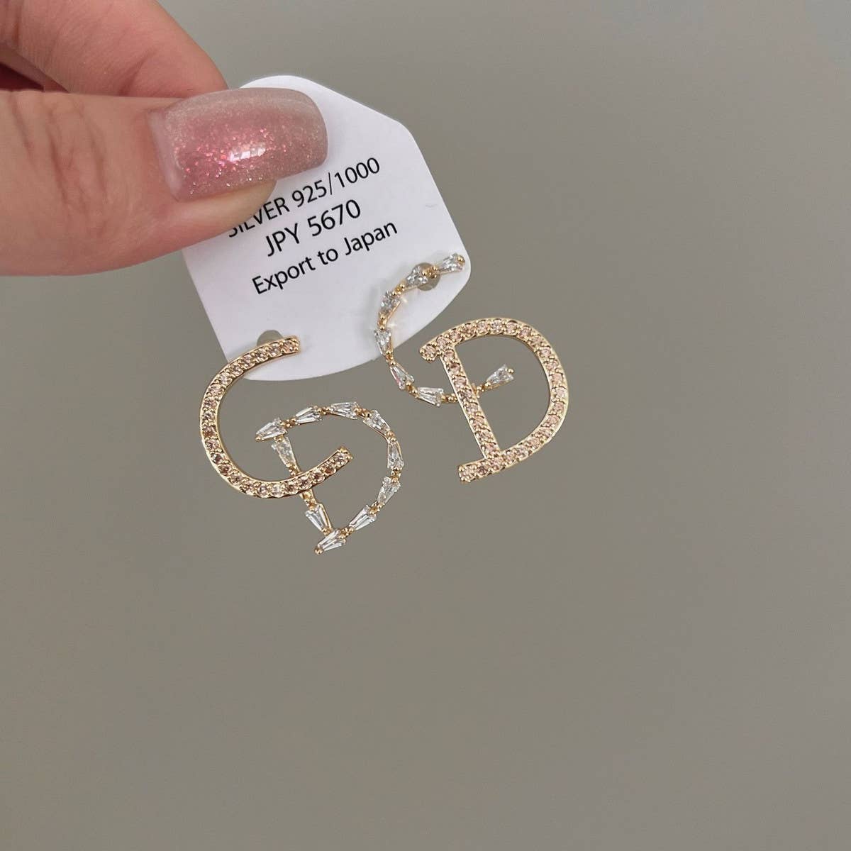 LIGHT LUXURY LETTER ZIRCON EARRINGS_CWAJE1336