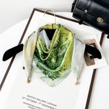 Magnetic Print Triangle Scarf For Spring Style_Cwasc02917