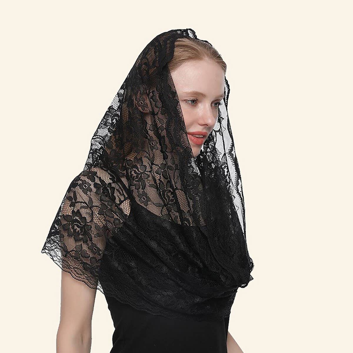BLACK AND WHITE LACE LADIES WEDDING VEIL_CWMM1988