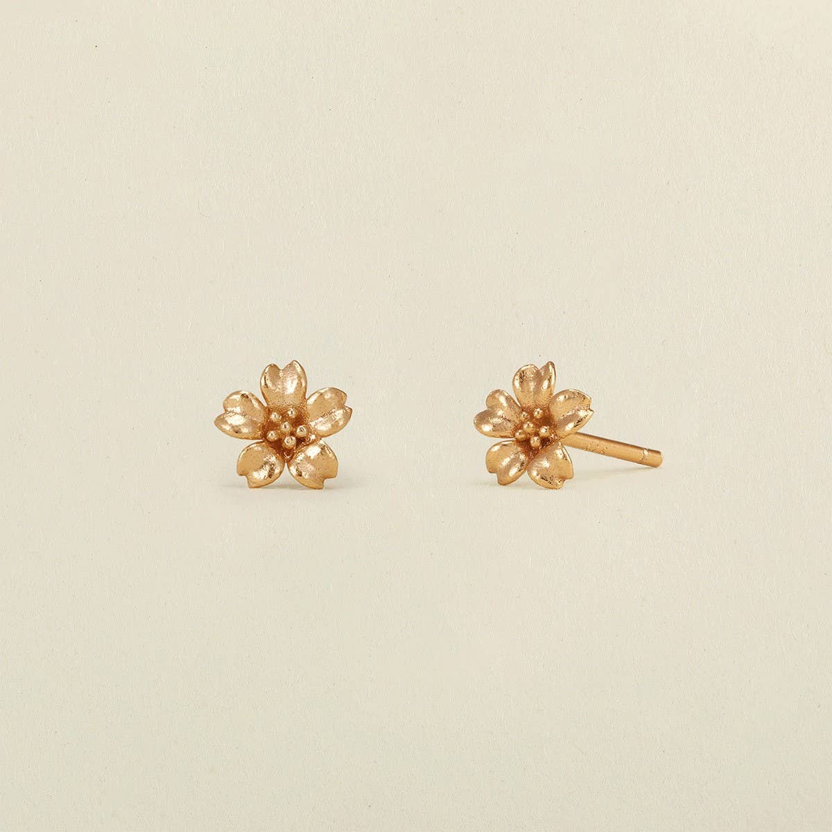 Vintage December Birth Flower Stud Earrings
