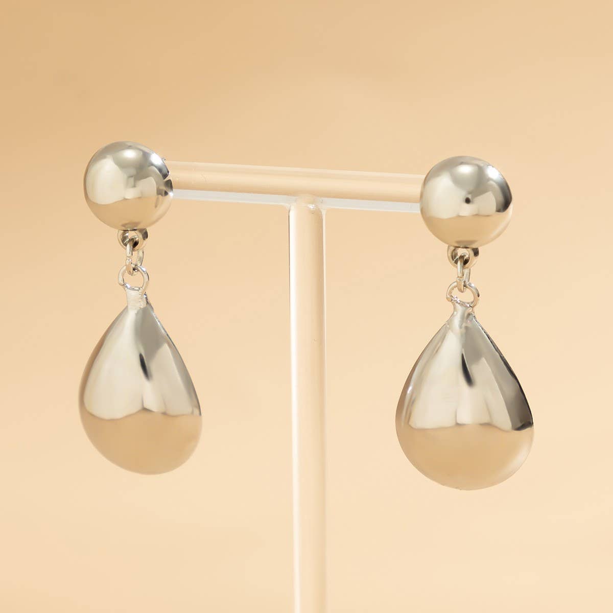 MINIMALIST GEOMETRIC WATER DROP EARRINGS_CWAJE1145