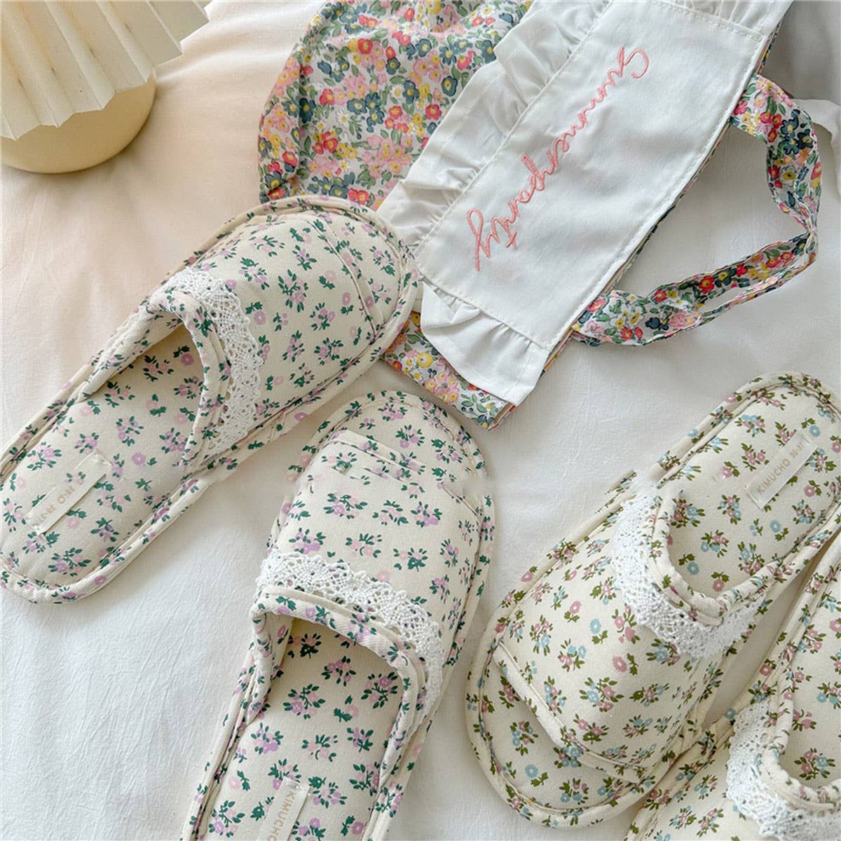 Womens Small Floral Lace Thick-Soled Slippers_Cwmm2969