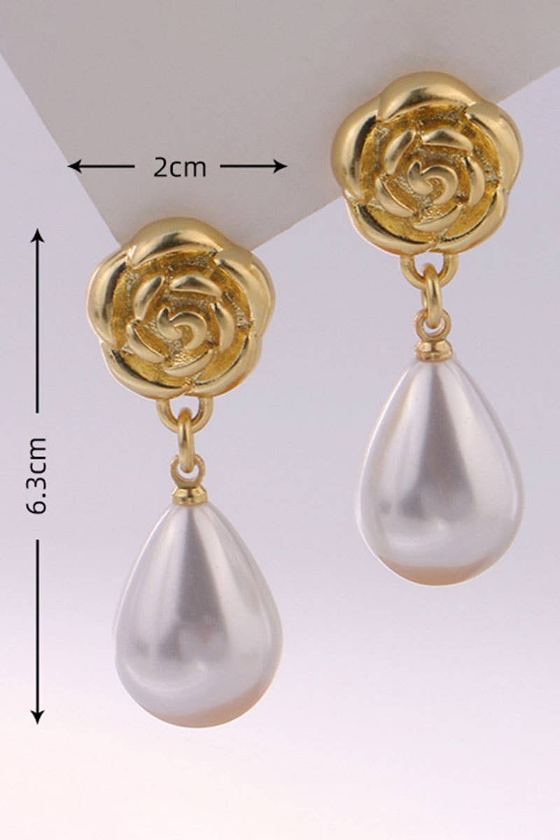 Women Retro Camellia Pearl Earrings