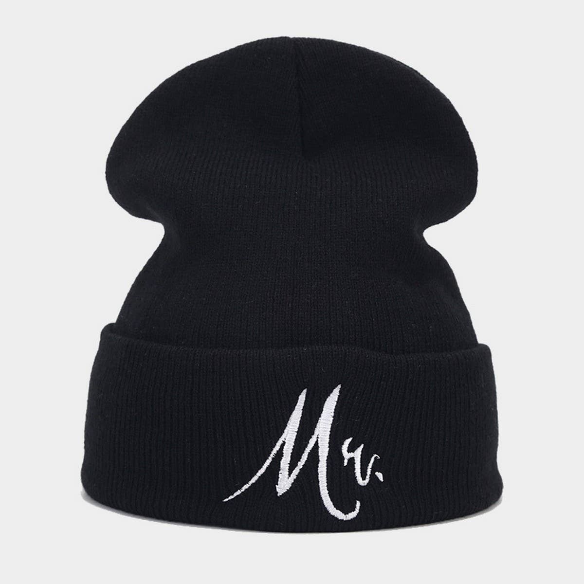MRS MR EMBROIDERED KNITTED HAT FOR MEN AND WOMEN_CWASC1479