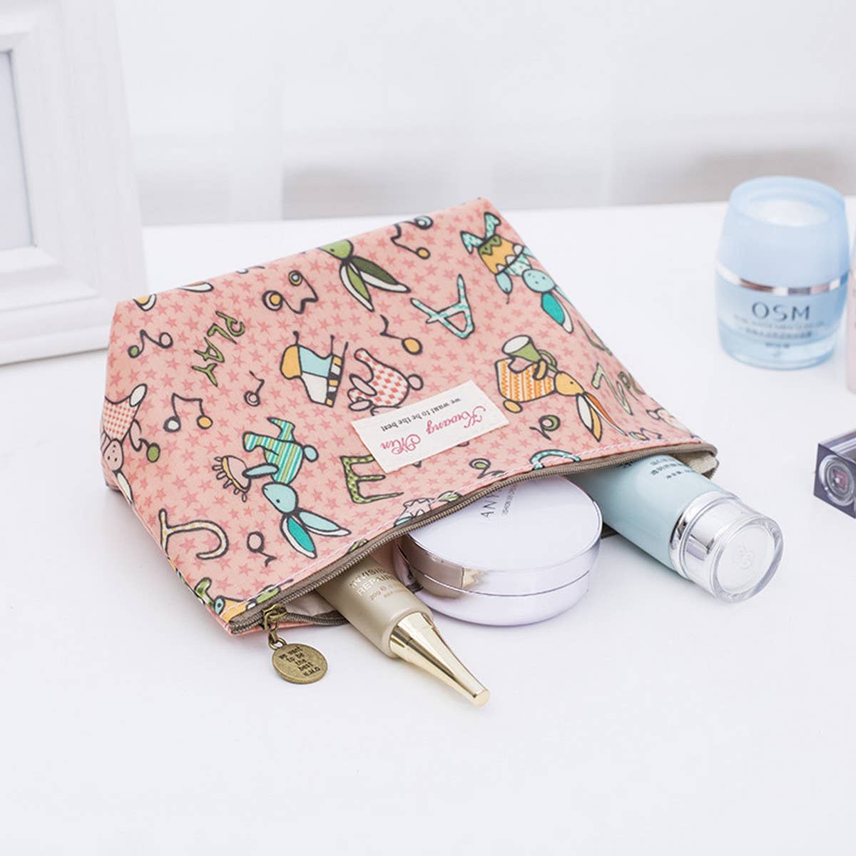 LARGE CAPACITY WATERPROOF STORAGE BAG MAKEUP BAG_CWAB1725