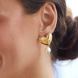 Trendy Irregular Heart Pearl Earrings 18K Gold