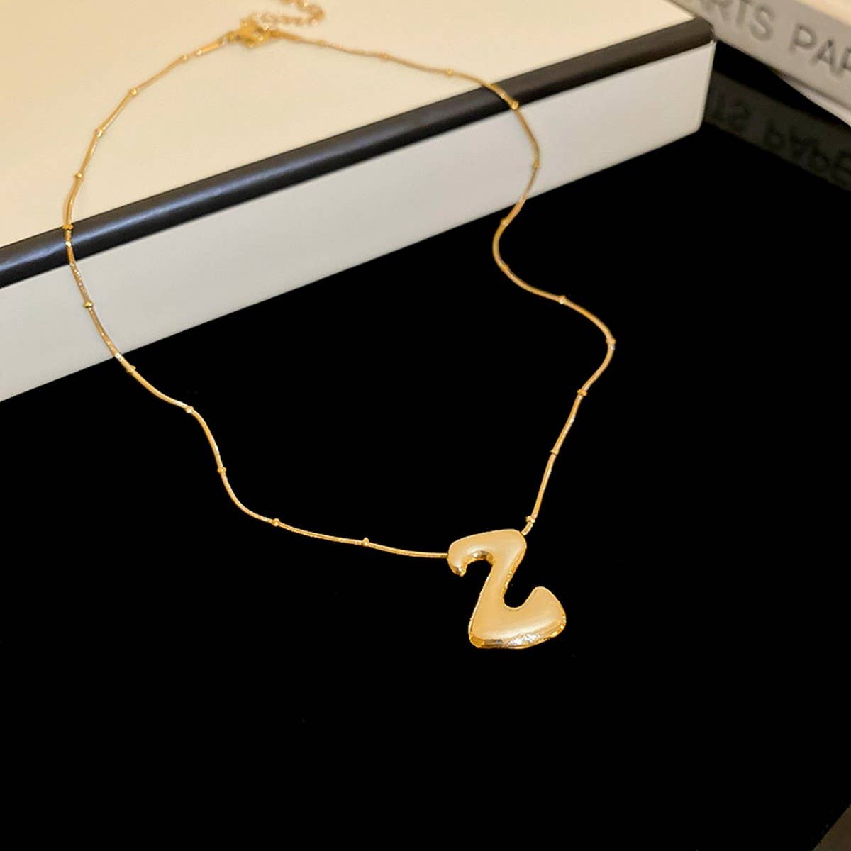 NEW LETTER PENDANT NICHE TEMPERAMENT NECKLACE_CWAJE2063