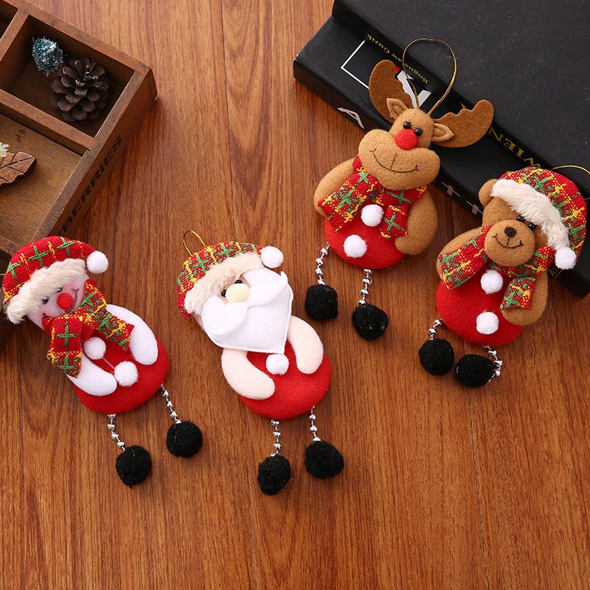 NEW CUTE CHRISTMAS PENDANTS_CWMM1919