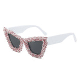 LARGE FRAME CAT EYE DIAMOND SUNGLASSES_CWASG0860