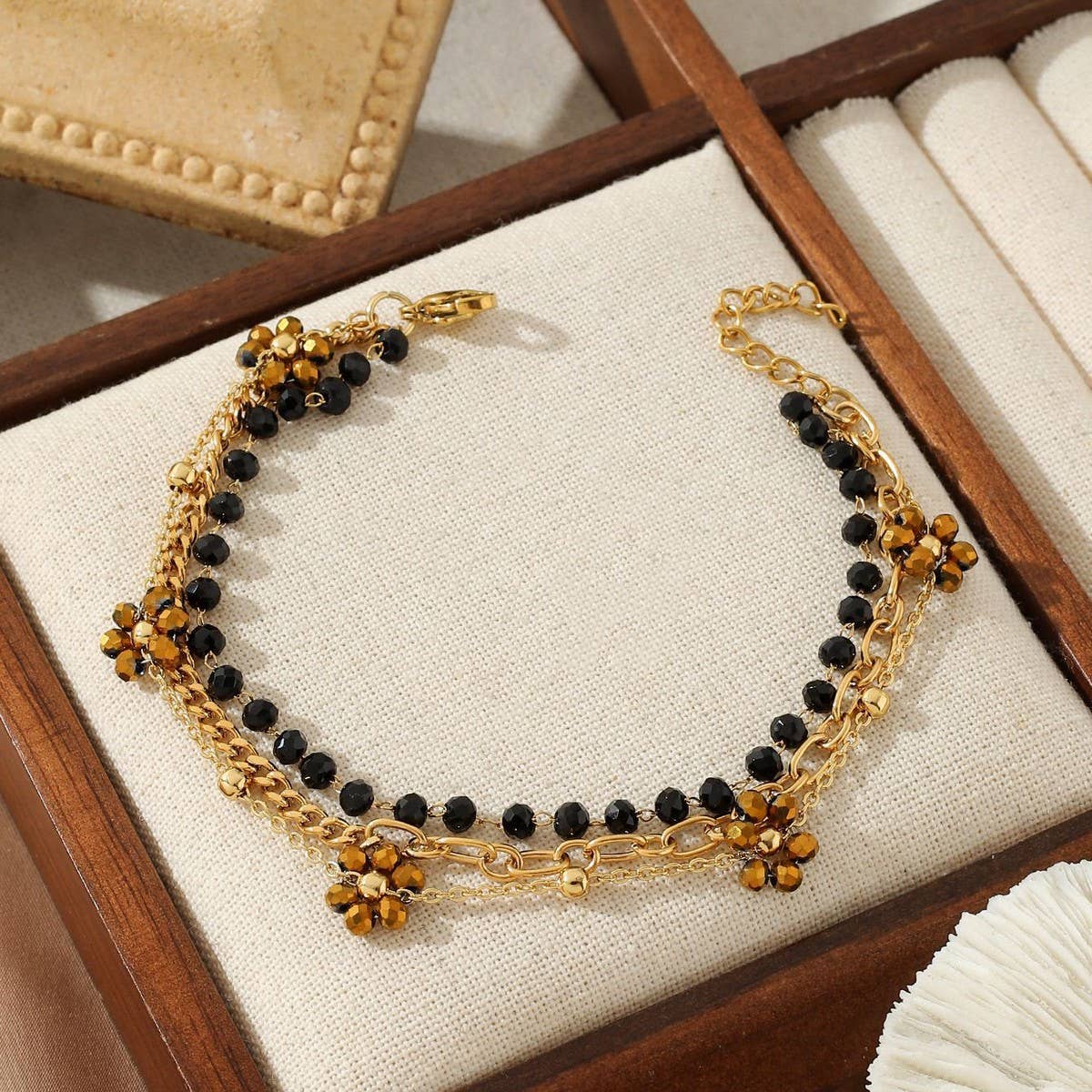 18K STAINLESS STEEL FLOWER BRACELET_CWMM3729