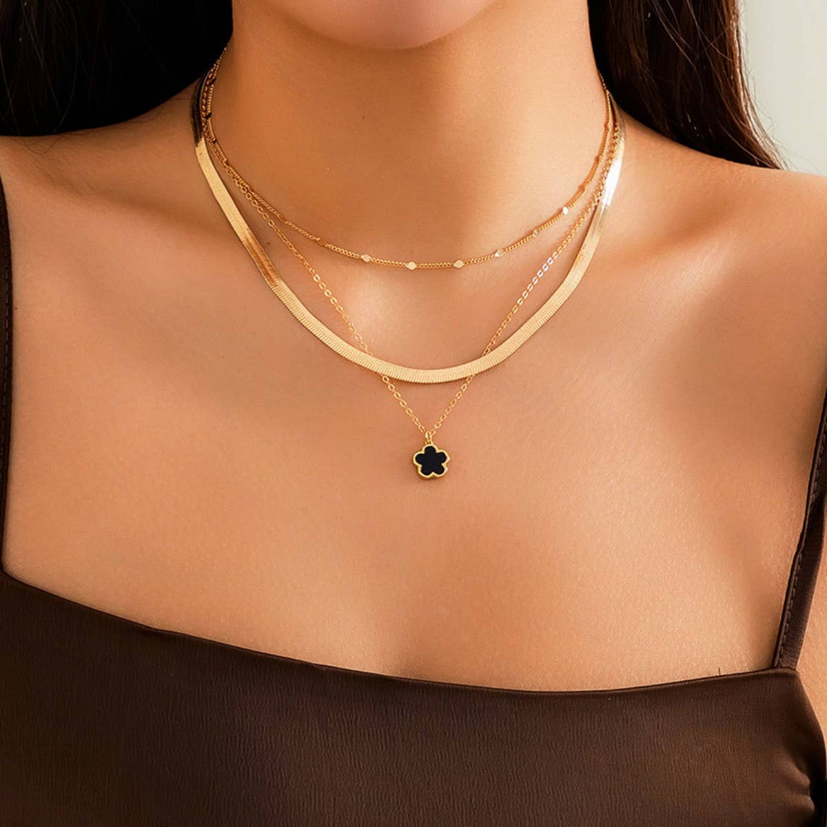 FIVE LEAF GRASS COLORFUL SNAKE BONE CHAIN NECKLACE_CWAJE1162