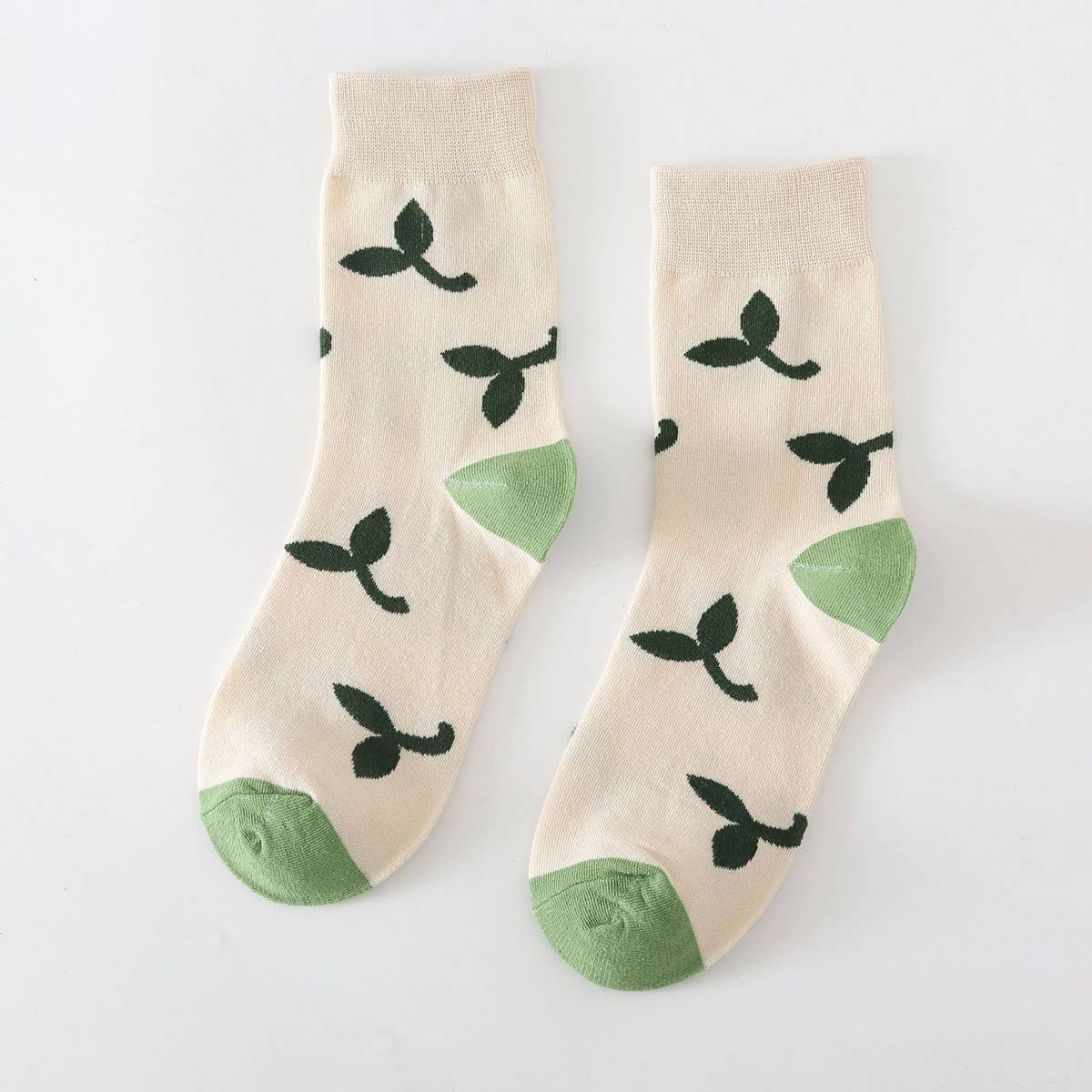 Winter Rolled-Edge Striped Socks_Cwms0917