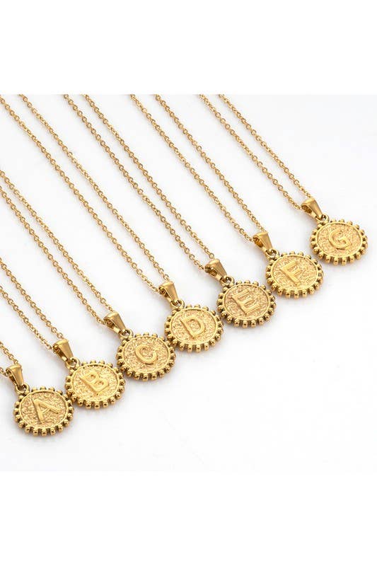 ROUND ALPHABET INITIAL PENDANT NECKLACE_CWAJE107