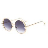 METAL ROUND FRAME PEARL ACCENT SUNGLASSES WOMEN_CWASG1173