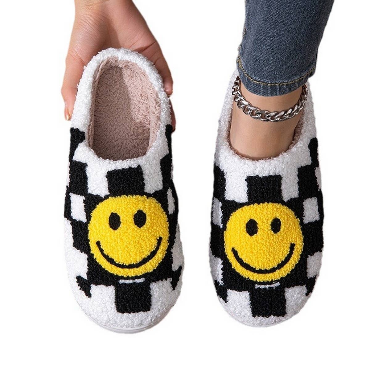 HOME CHECKERBOARD SMILEY FACE COTTON SLIPPERS_CWSHS0559