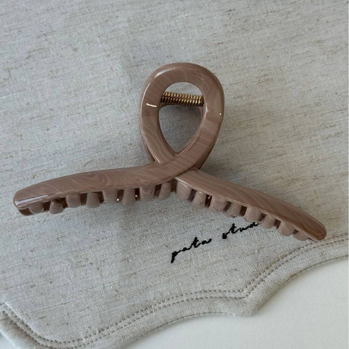 Relaxed Bun Claw Clip Retro Elegant Hair Grip_Cwaha08237