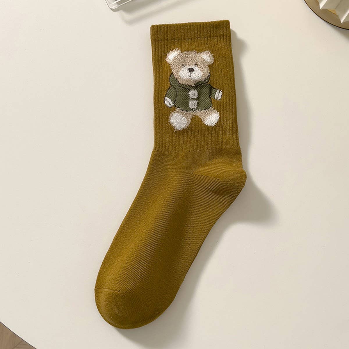 CUTE CARTOON BEAR WOMENS MID LENGTH SOCKS_CWMS1117