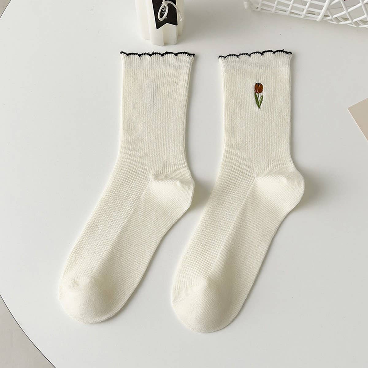 Women'S Preppy Style Socks With Lace Embroidery_Cwms1113