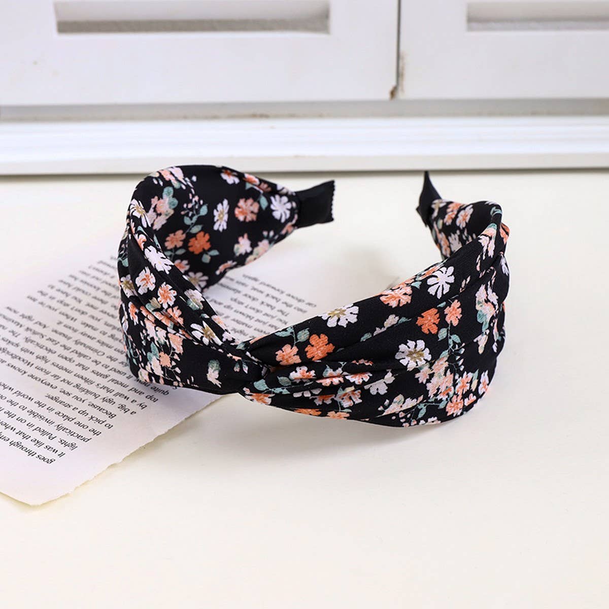 SMALL FLORAL CROSS KNOTTED HEADBANDS_CWAHA1151