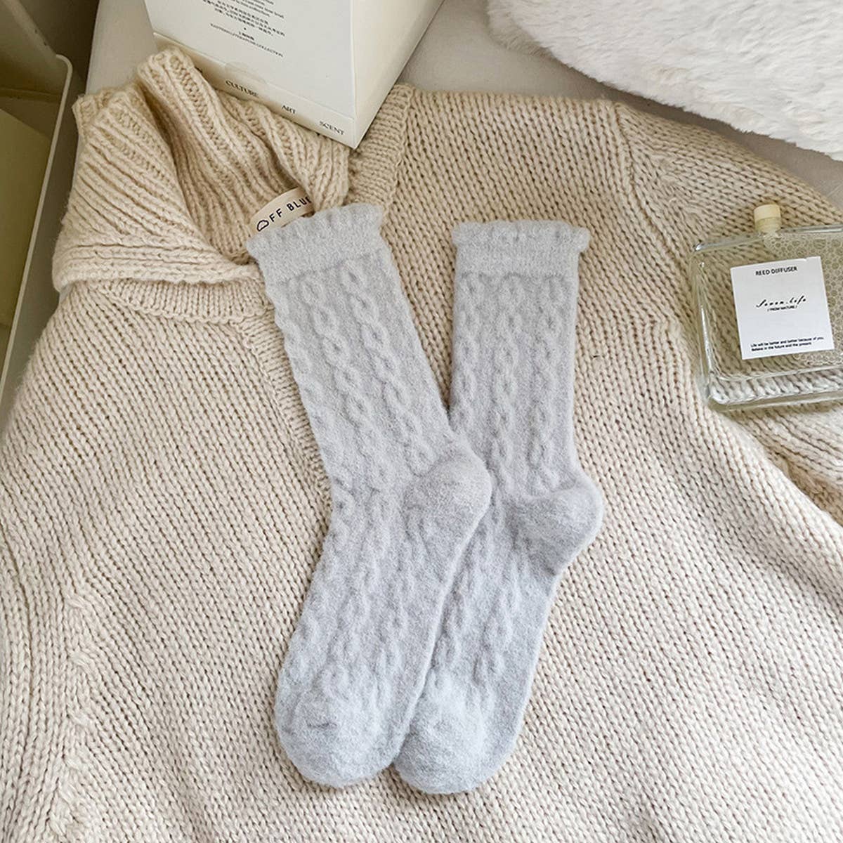 SOLID COLOR TWIST THICK WARM SOCKS_CWMS0879