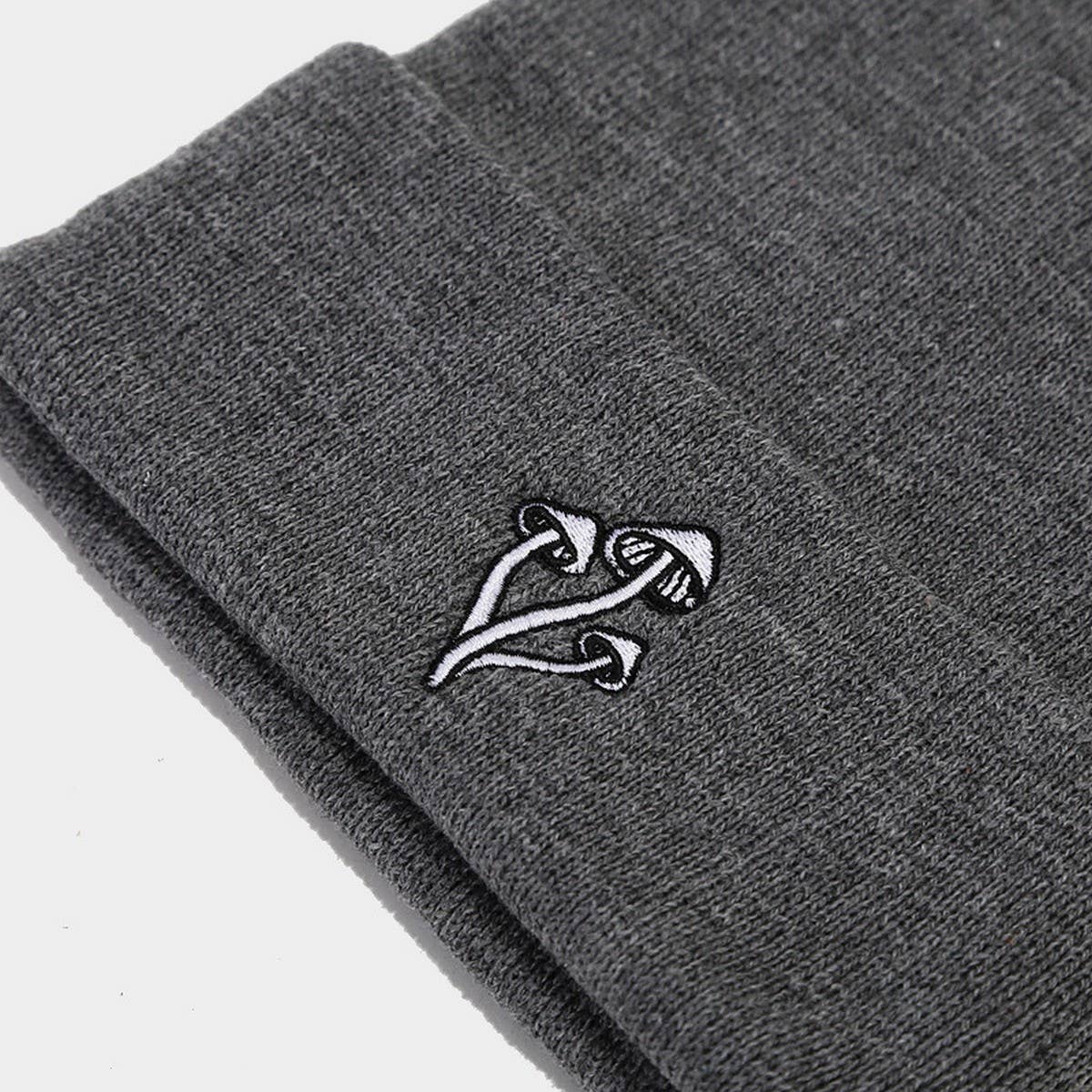 MUSHROOM EMBROIDERED KNITTED HAT SIMPLE _CWAH2089
