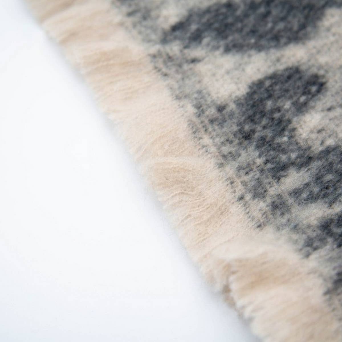 NEW JACQUARD LEOPARD PRINT SCARF FOR FALL WINTER_CWASC0875