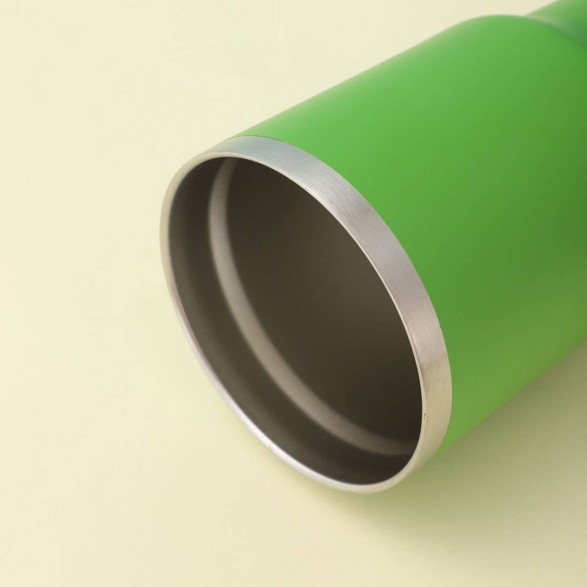 30OZ INSULATED CAR CUP 304 STEEL WITH STRAW_CWMM7907